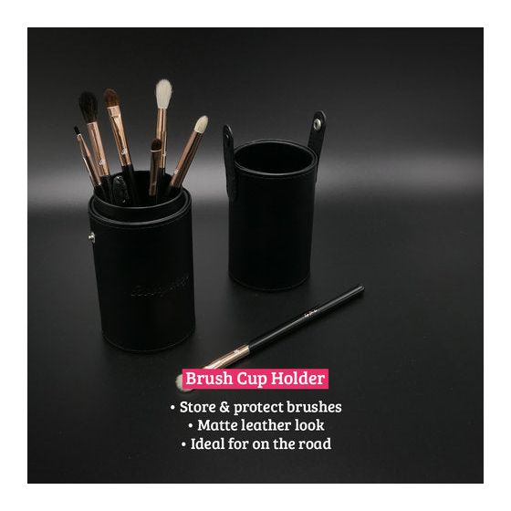 Makeup Brush Holder in 2 parts leather look. 
