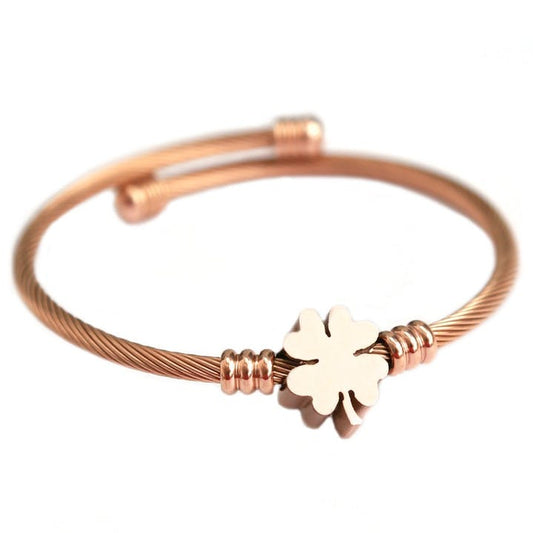 Clover Twisted Bracelet with open ends 